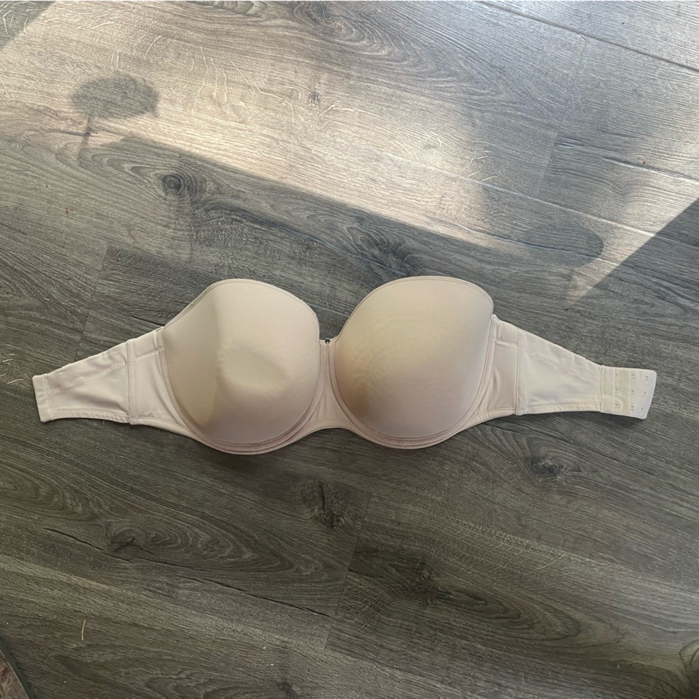 Fantasie strapless convertible bra US 34J UK 34GG